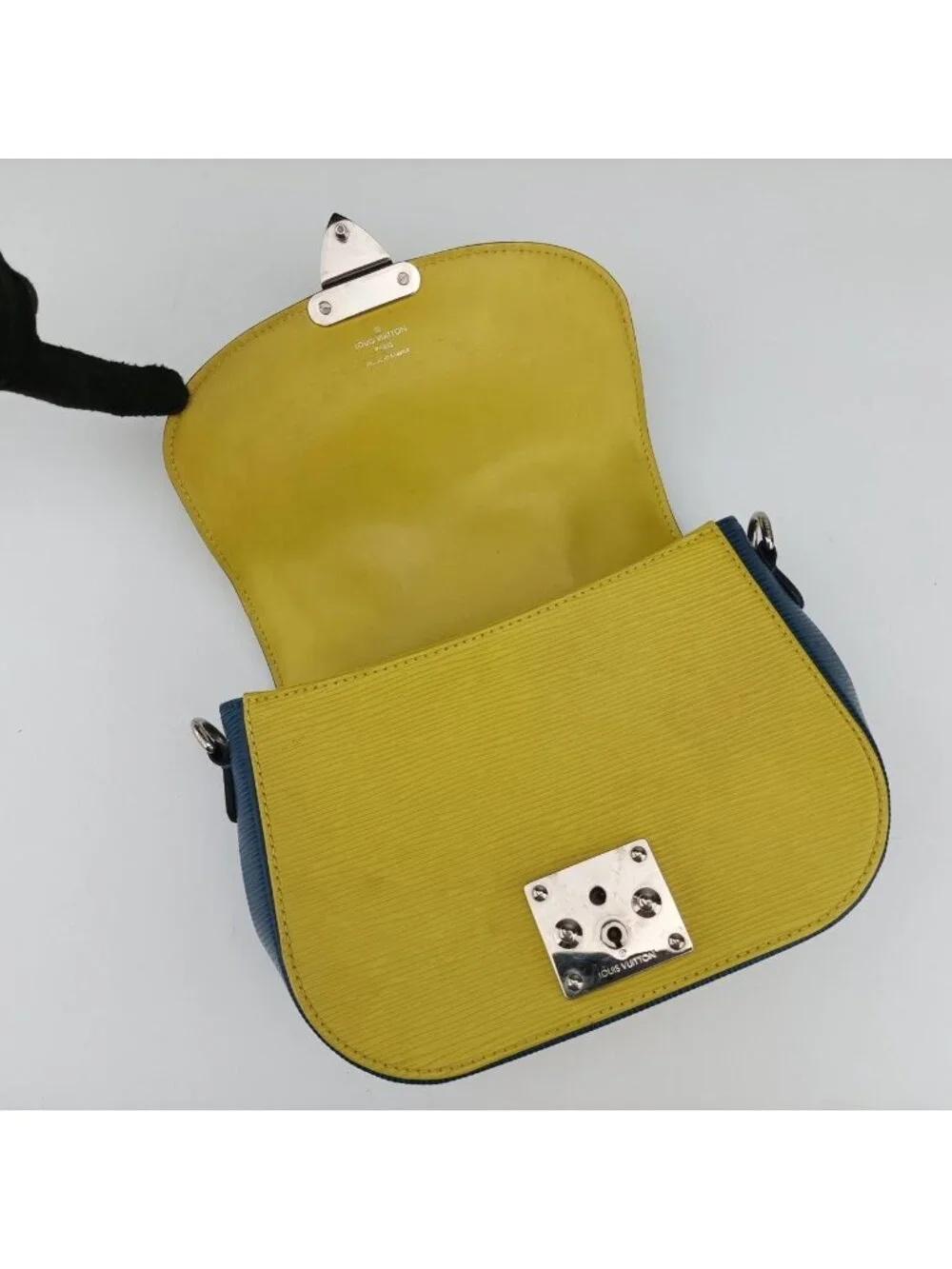 ★SOLD★ Louis Vuitton Eden PM Yellow Blue Epi Messenger Bag - Picture 13 of 15